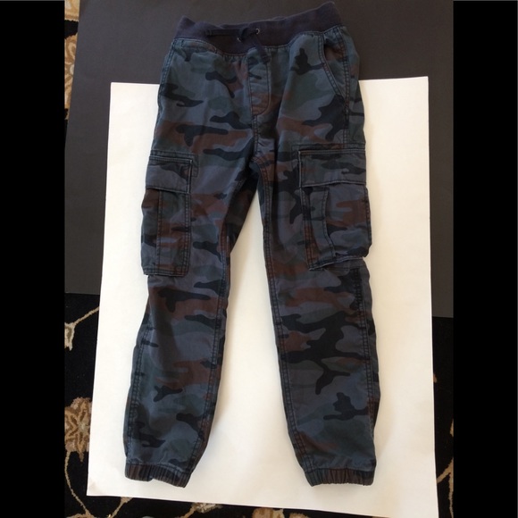 GAP Other - Gap Kids boys M (8) camo joggers .EUC